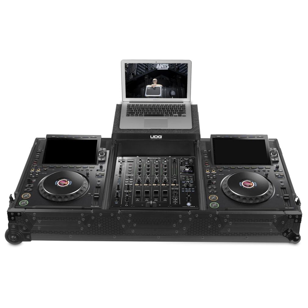 UDG Pioneer CDJ-3000x / DJM-A9 Flight Case Set (Laptop Shelf + Wheels, Black)