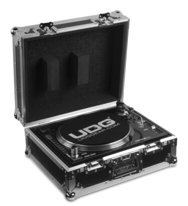 UDG ULT FC Multi Format Turntable Silver MK2 U92030SL2